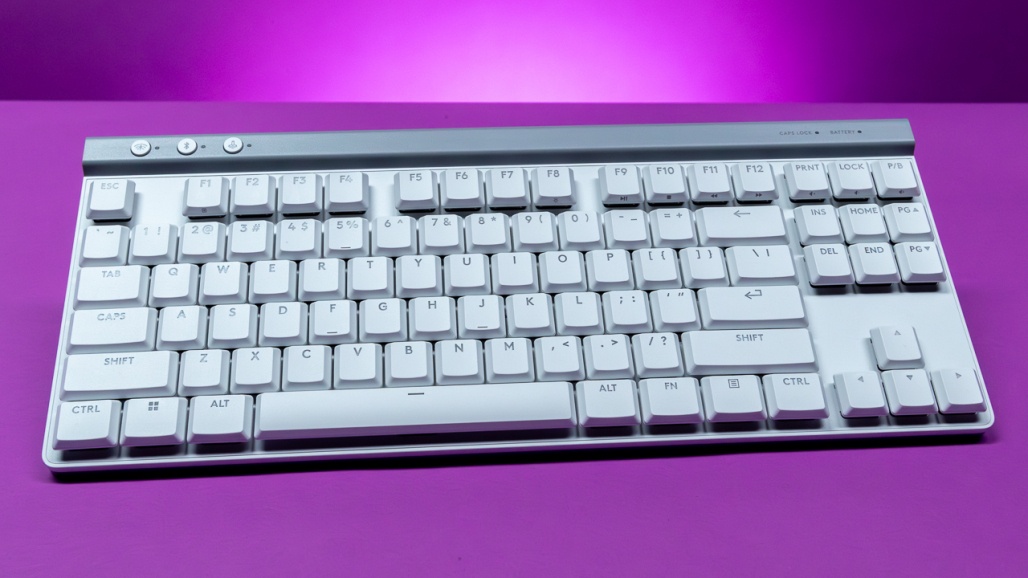 Lenovo Professional Wireless Rechargeable Keyboard-French Canadian 058